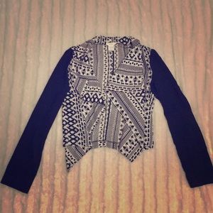 Lightweight jacket Aztec print open flowy sweater